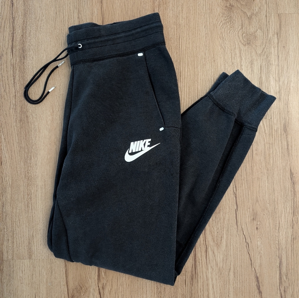 Nike Joggers SKU638